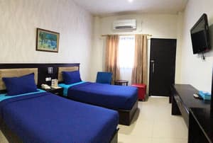 thumbnail: Room