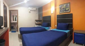 thumbnail: Room