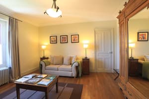 thumbnail: Living room