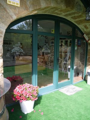 thumbnail: Property entrance