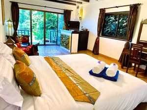 thumbnail: Room
