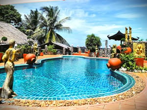 thumbnail: Outdoor pool