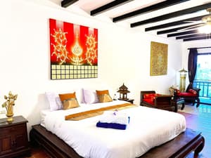 thumbnail: Room