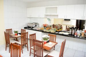thumbnail: Breakfast area