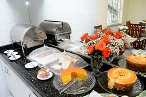 thumbnail: Breakfast area