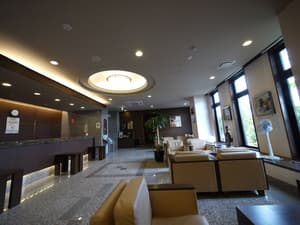 thumbnail: Lobby