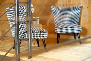thumbnail: Interior detail
