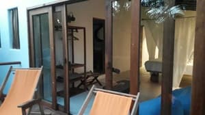 thumbnail: Exterior