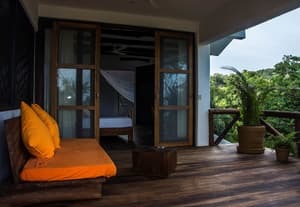 thumbnail: Balcony