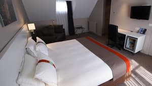 thumbnail: Room