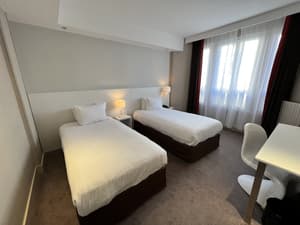 thumbnail: Room