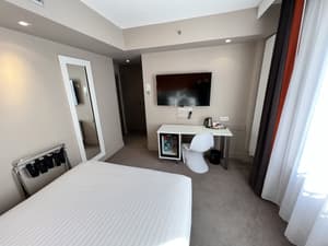 thumbnail: Room