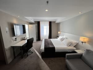 thumbnail: Room