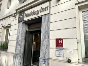 thumbnail: Front of property