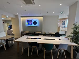 thumbnail: Reception