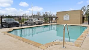 thumbnail: Pool