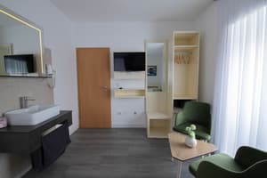 thumbnail: Living area