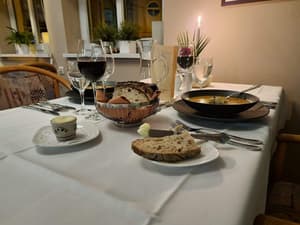thumbnail: Restaurant