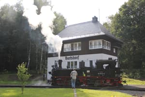 thumbnail: Exterior