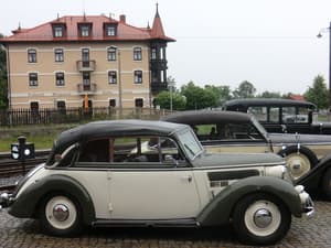 thumbnail: Exterior