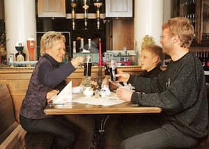 thumbnail: Restaurant