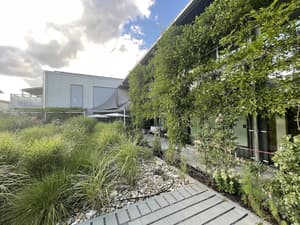 thumbnail: Exterior