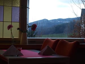 thumbnail: Breakfast area