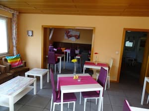 thumbnail: Restaurant