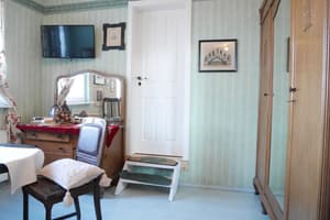 thumbnail: Living room