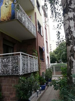 thumbnail: Exterior
