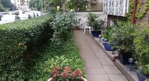 thumbnail: Courtyard