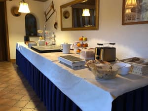 thumbnail: Breakfast buffet