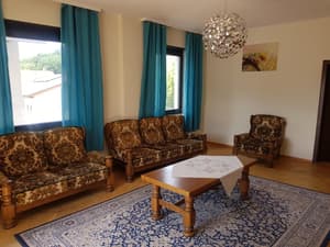 thumbnail: Living room