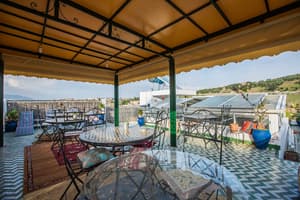 thumbnail: Terrace/patio