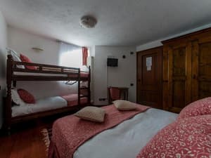 thumbnail: General view