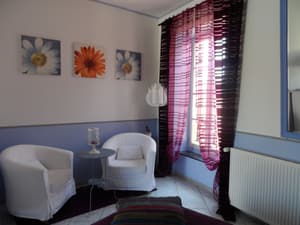 thumbnail: Room amenity