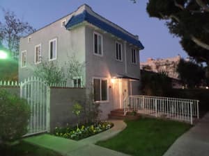 thumbnail: Exterior