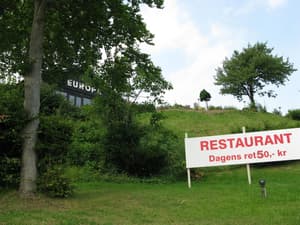 thumbnail: Property grounds