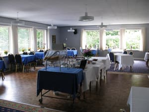 thumbnail: Restaurant