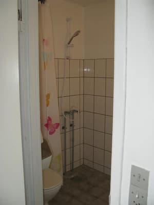 thumbnail: Bathroom