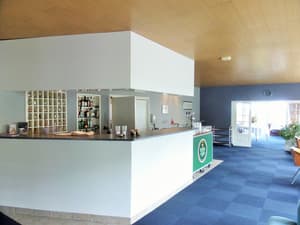 thumbnail: Reception