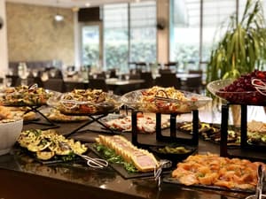 thumbnail: Restaurant