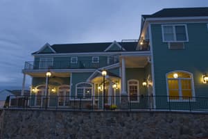 thumbnail: Exterior