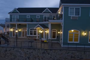 thumbnail: Exterior