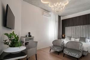 thumbnail: Guest Room,Suite,On-Site