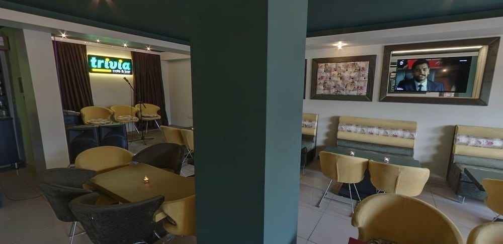 Cafe
