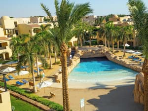 thumbnail: Outdoor pool