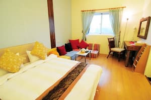 thumbnail: Room
