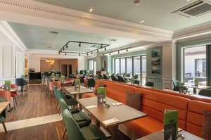 thumbnail: Restaurant