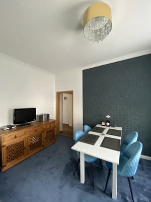thumbnail: In-room dining